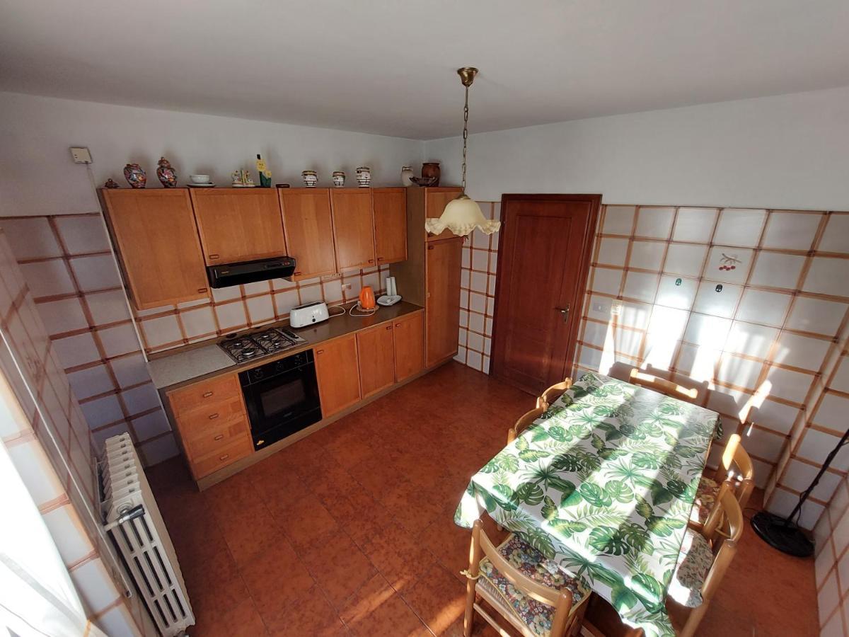 Villa Martina Torbole Sul Garda Eksteriør billede